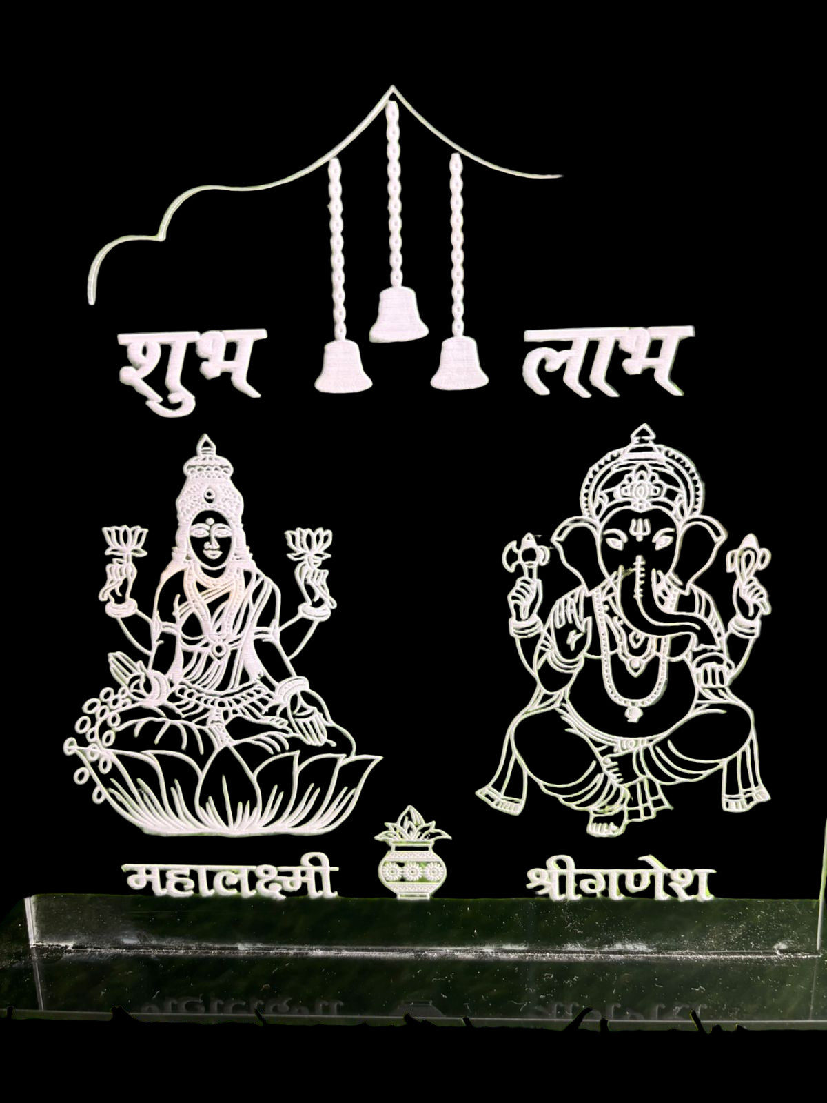 Decorative plaque with engraved figures 